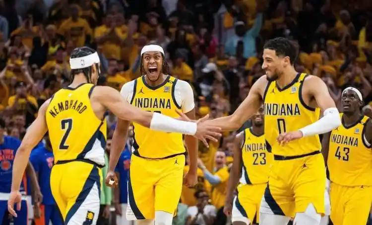 包含印第安纳步行者发布备战花絮；国际比赛日复出首秀；欧篮联任务艰巨；球队文化再被提及的词条