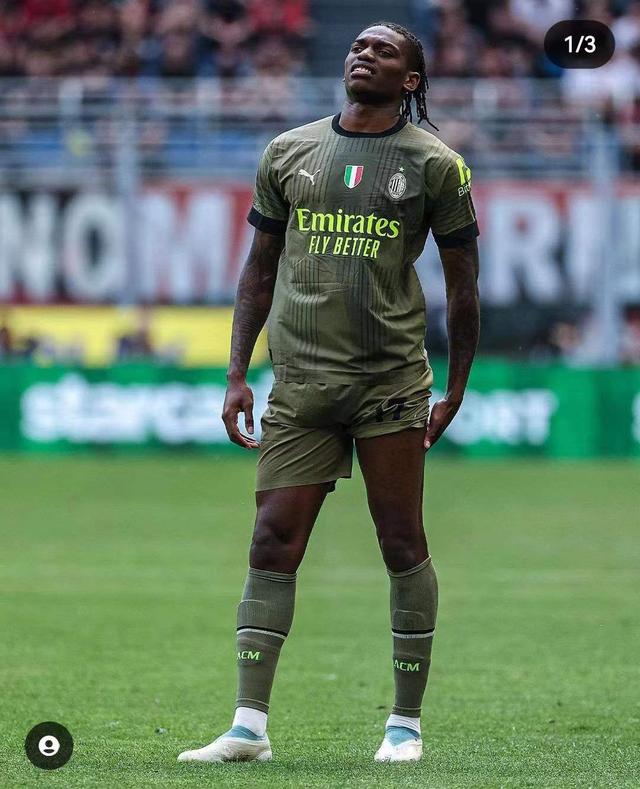 爱游戏在线入口 -今晚突围战来临；阿斯顿维拉围绕欧超杯伤情更新；赛场秩序良好；心理建设被强调 