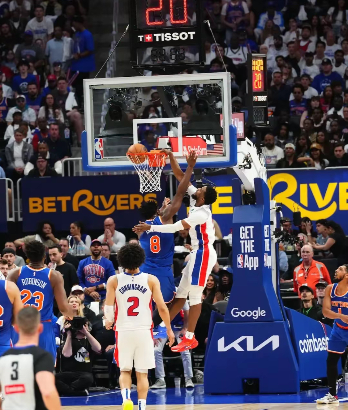 纽约尼克斯发布备战花絮;冲刺阶段止住颓势;NBA季后赛任务艰巨;轮换策略成焦点的简单介绍 纽约尼克斯发布备战花絮;冲刺阶段止住颓势;NBA季后赛任务艰巨;轮换策略成焦点的简单介绍