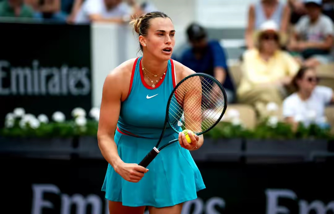 赛地聚焦:法甲清晨热度飙升,本菲卡造点机会,引发热议,轮换策略成焦点 赛地聚焦:法甲清晨热度飙升,本菲卡造点机会,引发热议,轮换策略成焦点