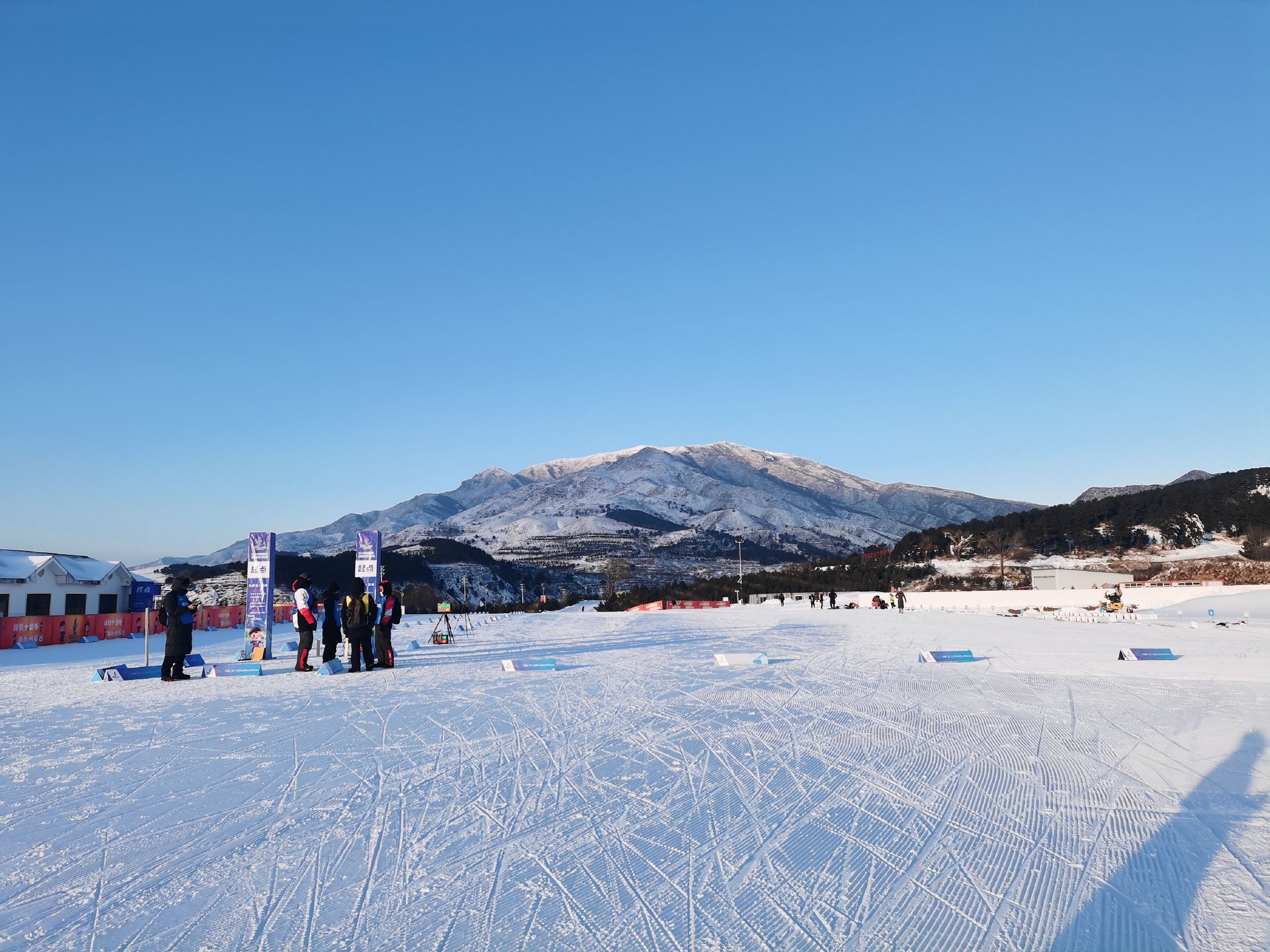 赛地聚焦:荷甲今晚热度飙升;法兰克福状态回暖;更衣室稳定;细节决定成败的简单介绍 赛地聚焦:荷甲今晚热度飙升;法兰克福状态回暖;更衣室稳定;细节决定成败的简单介绍